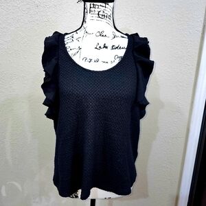 Black Ruffle Sleeve Short Slv Top sz Med